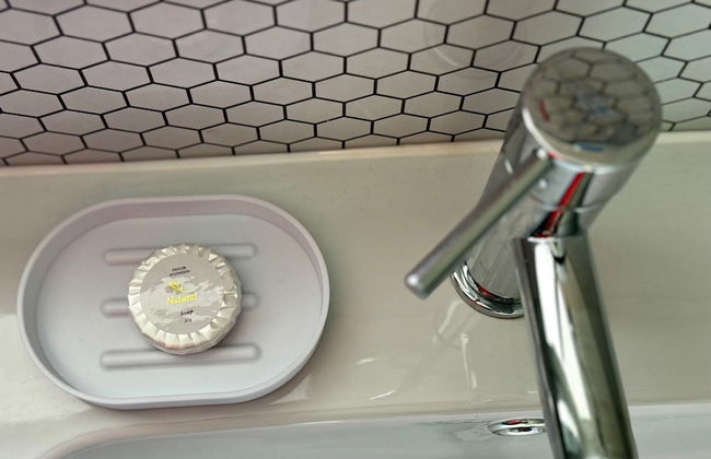 Cozy Studio Attic Retreat in Bettws Newydd - Foto 7