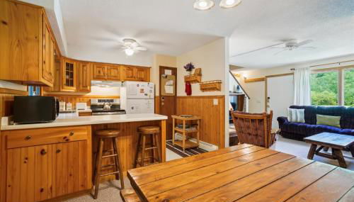 Quaint Condo 5 minutes to the ski slopes Valley Park D1 - Foto 2