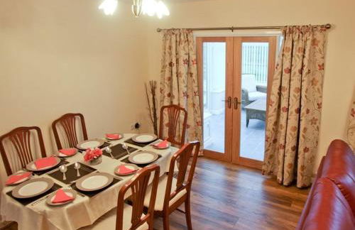 Cob Cottage - Photo 17