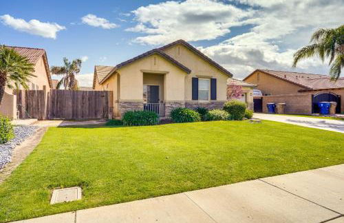 8 Mi to Beach Park Bakersfield Gem with Yard! - Photo 33