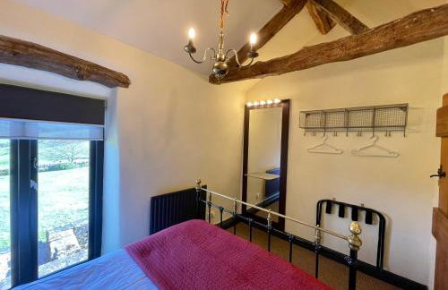 Priesthill HotTub Pool Dog Friendly PeakDistrict - Photo 10