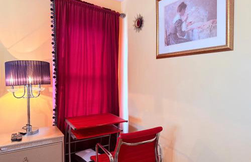 Large 3BR Home for Families and Work Stays With Fast WIFI - Foto 28