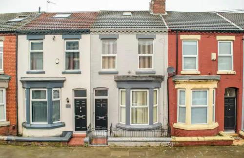 The Red Retreat, 7 Beds, Garden, Free Parking, Contractors, Fast Wifi, Smart TV - Foto 20