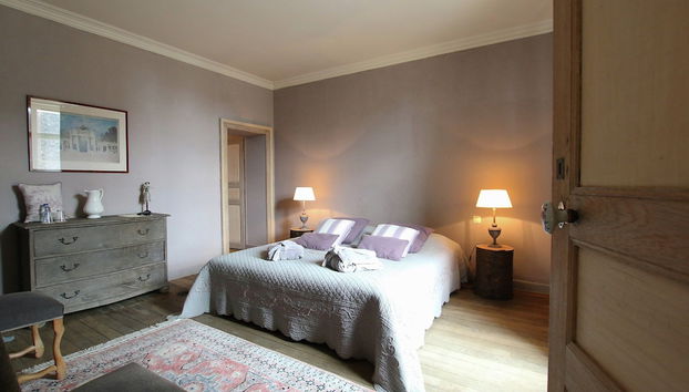 Unique Holiday Home in Virton with Hot Tub - Foto 3, Habitación