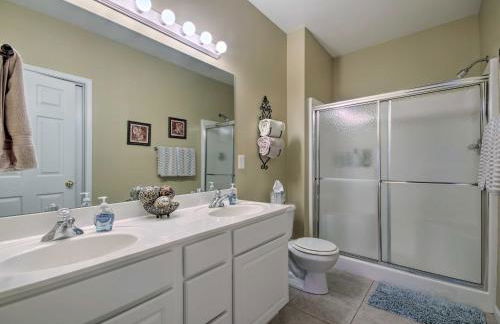 Spacious Lakefront Condo with Views in Camdenton! - Photo 17