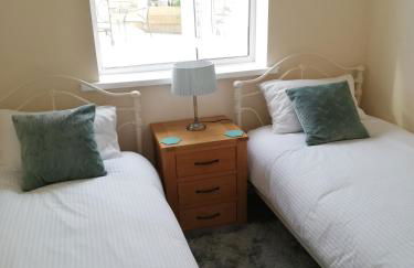 2-Bed Cottage - Sleeps4 - Garden - Bbq - Foto 5