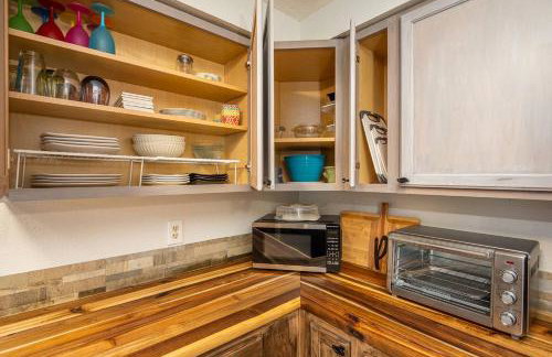 Cozy 3-Bedroom Townhome - 3 Miles from OSU! - Foto 33