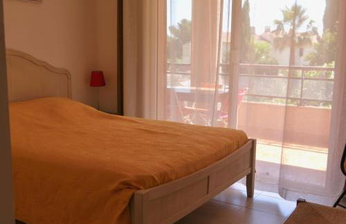 Appartement 60m2 - 2 Chambres à une minute des plages, parking privé - Foto 2