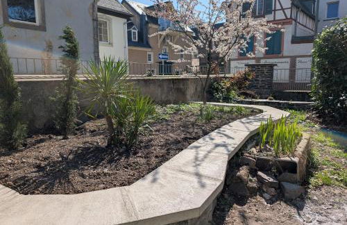 Winzervilla Kammerhof - 3x stilvolle & geräumige FeWos mit Moselblick, 2-12 Gäste buchbar, direkt am Moselradweg - Foto 24