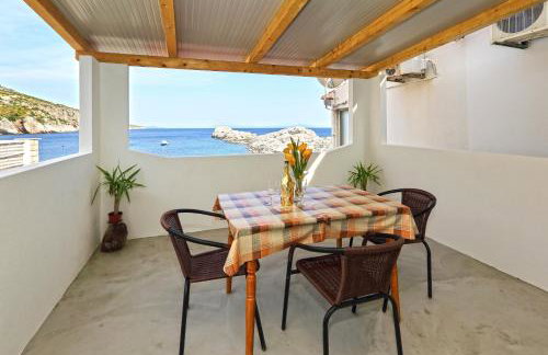 Apartments by the sea Cove Zarace, Hvar - 8778 - Photo 16