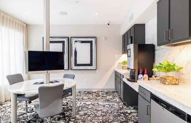 7550 Kirby Dr - Foto 33