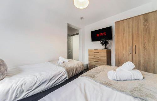 Arena Central 3 Bedrooms Free Parking, Perfect for Contractors Relocation and Professionals - Foto 11