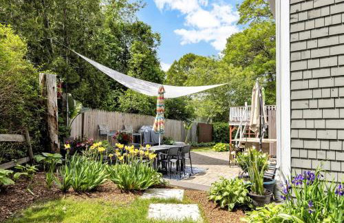 Cirlene's Beach Retreat - Photo 29