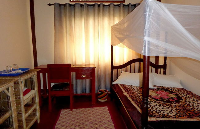 Green Village Apartments - Photo 2