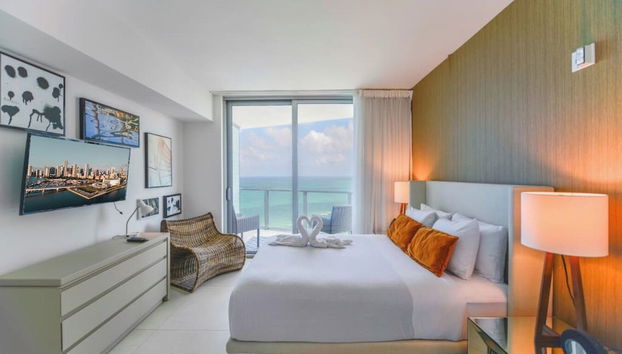 Luxury Beachfront Condo with Ocean View - Foto 4, Habitación