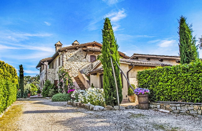 2 bedroom Apartment in Allerona with swimming pool and garden - Photo 3