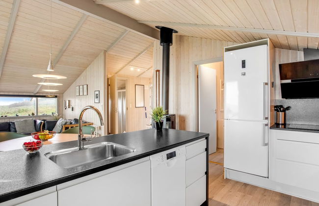 "Holmwith" - 50m from the sea - Foto 11