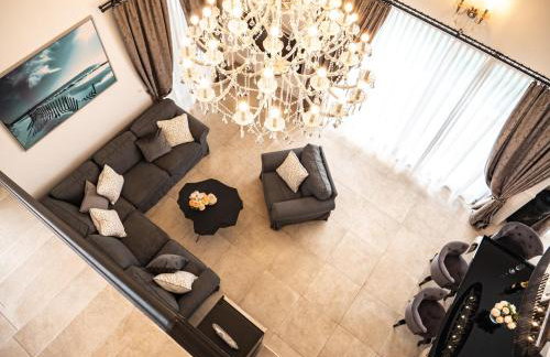 Elegant Hvar town villa with pool - Photo 73