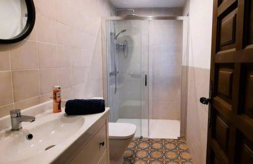 La Escala - 6 bedroom villa with pool - Photo 30