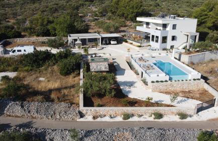 Villa Ming - pool, sea-view and peace - Photo 36