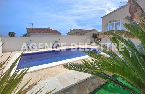 Villa privada con piscina, 3 dormitorios + 2 baños - ES-389-30 - Foto 18