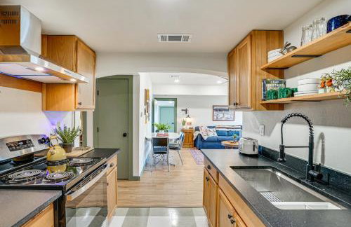 Lake View and Huge Deck Cozy Possum Kingdom Retreat - Foto 9