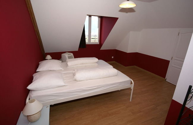 Charming Castle in Serrieres-en-chautagn With Pool - Photo 14