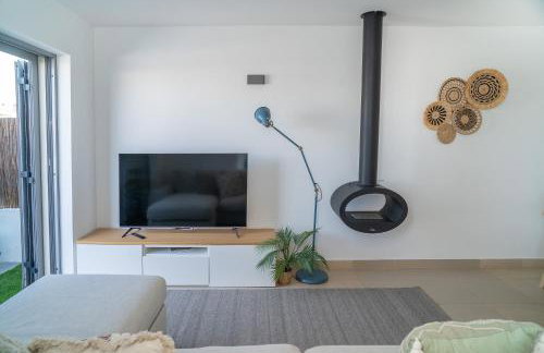 Trevo Beach House - Villa with Private Pool - Foto 30