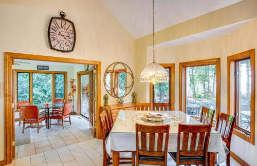 Sturgeon Bay Hideaway with Direct Water Access! - Photo 8