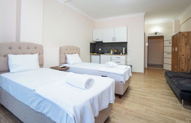 Capo Calaberno Aparts - Photo 17