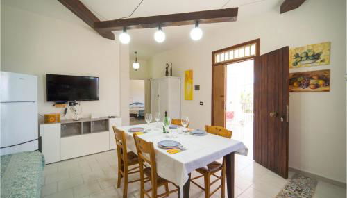 4 Bedroom Stunning Apartment In Ciotta - Foto 5