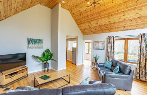 Thistle Lodge 18 with Hot Tub - Foto 17