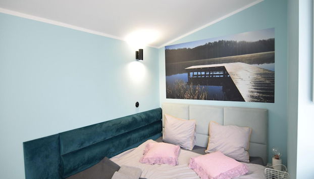 Holiday Home on the Lake Shore, Sauna, Jacuzzi - Foto 2, Quarto