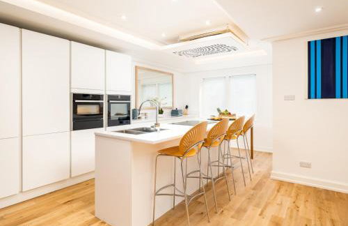 Lux Light Spacious- Chilterns - Pass the Keys - Foto 11