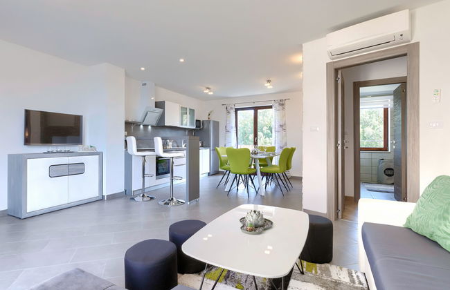 3 bedroom Apartment in Medulin with garden and terrace - Photo 7