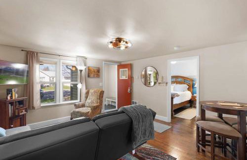 Charming and Cozy Private Home Walking Distance to Downtown - Foto 15