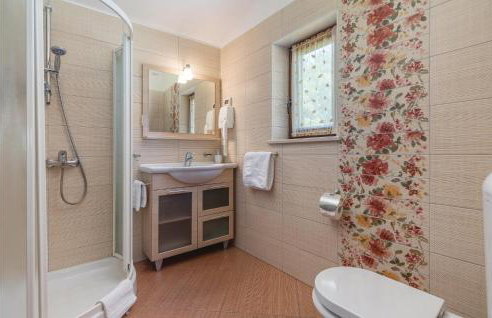 Cozy Home In Tinjan With Wifi - Foto 54