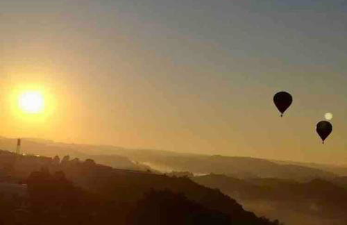 Casa em bairro nobre, bem localizada, com suite. - Foto 12