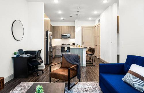 Luxurious New Unit 1Bd1Ba Pool, Golf Sim - Foto 29