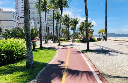 Apto com vista mar PÉ NA AREIA - Foto 11