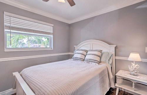 Poolside Paradise with Tropical Hut in Palm Beach - Foto 15