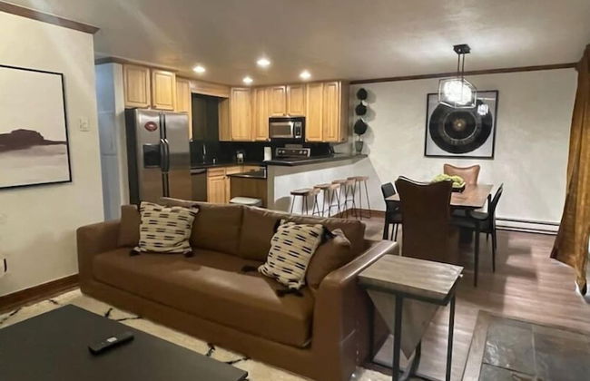 Vail Racquet Club Mountain Resort - Photo 59