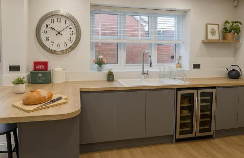 Bright and Spacious Blackwood Home 4 Bedroom Sleeps 8 - Foto 19