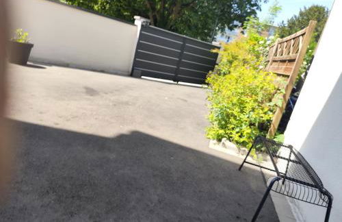 appartement cosy entier et parking privé sur place a 5min de lille et 10 min du Stade Pierre Mauroy - Foto 5