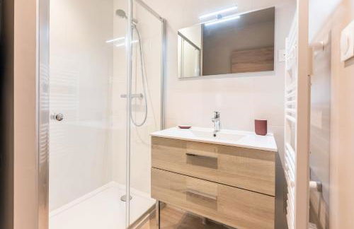 Luxueux Logement Design 4 ch Climatisé - Foto 21