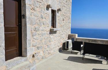 Rigas stone tower east Mani 2 - Foto 1