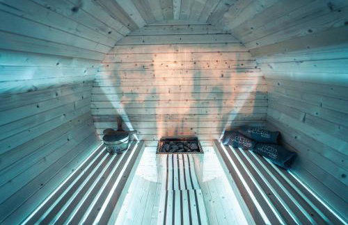 VILLAGE RESORT Sauna & Jacuzzi & Netflix - Photo 11