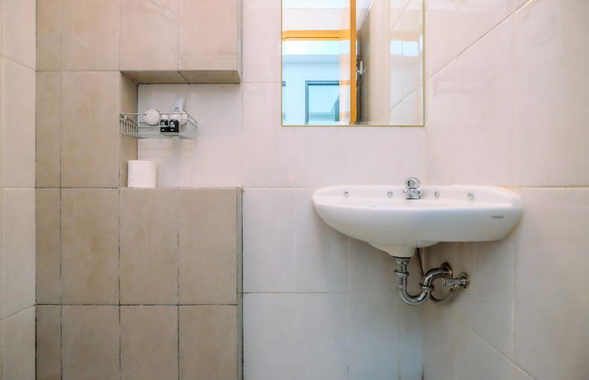 Comfortable And Simply Look 2Br Royal Heights Apartment - Foto 15