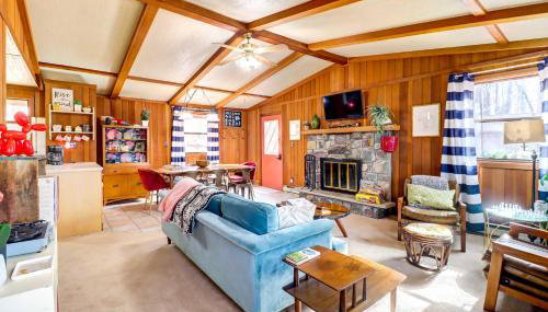 Pet-Friendly Home with Deck at Big Bass Lake! - Foto 1