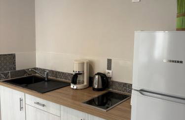 Les Glaneuses - 2 logements en centre bourg de 2 à 4 personnes à 3 min du Puy duFou - Foto 12